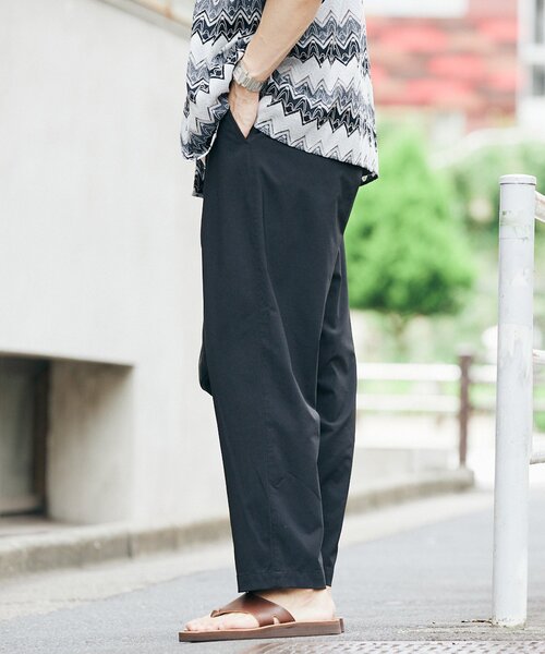 JOURNAL STANDARD relume(ジャーナルスタンダード レリューム)の「COOLMAX PE/TRO 4WAY 1TUCK ワイドイージーパンツ(その他パンツ・メンズ・ブラック/カーキ/アイボリー/ブルー系その他・MEDIUM/LARGE)」の15枚目の写真