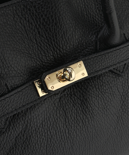 IENA（イエナ）の「《追加2》【AULENTTI/オウレンティ】レザートートWITHベルト（ショルダーバッグ・レディース・ブラック・FREE）」の20枚目の写真