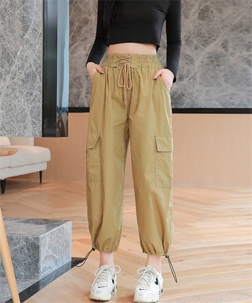 Dream garden(ドリームガーデン)の「2way カーゴパンツ(カーゴパンツ・レディース・ブラック/ベージュ/カーキ・M/L/S)」の19枚目の写真