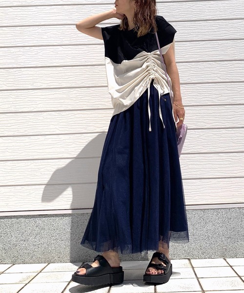 Q（キュー）の「異素材サイドドロストトップス（Tシャツ/カットソー・レディース・アイボリー/ブラック・MEDIUM）」の10枚目の写真