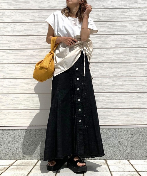 Q（キュー）の「異素材サイドドロストトップス（Tシャツ/カットソー・レディース・アイボリー/ブラック・MEDIUM）」の11枚目の写真