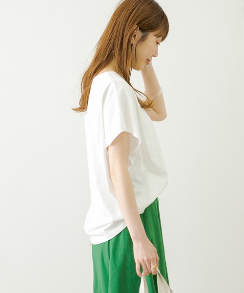 URBAN RESEARCH Sonny Label(アーバンリサーチサニーレーベル)の「ドルマンスリーブフレンチプルオーバー(Tシャツ/カットソー・レディース・ブルー/チャコールグレー/ホワイト/ベージュ・FREE)」の11枚目の写真