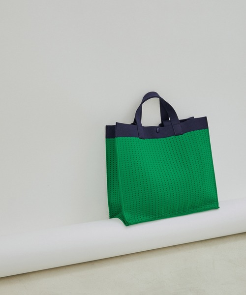 SALON adam et rope'（サロン アダム エ ロペ）の「ジャガード配色2WAYトート（トートバッグ・レディース・ブラック/カーキ/グリーン・FREE）」の3枚目の写真