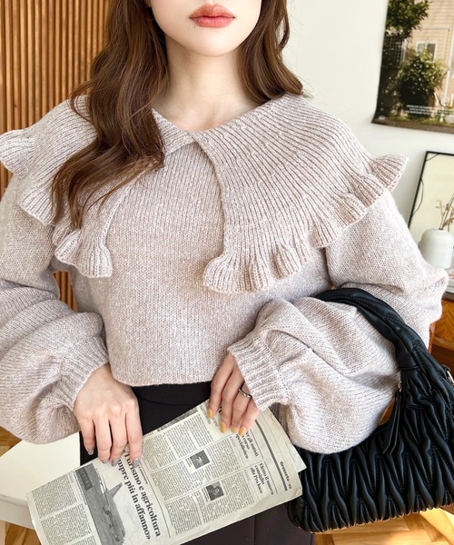 moment+（モーメントプラス）の「フリルビッグカラーバルーンスリーブ