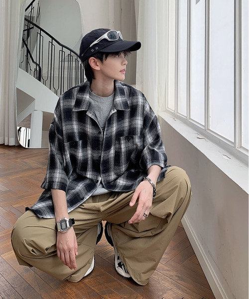 neos(ネオス)の「【neos -addictive design-】ビッグシルエット オンブレー チェック ハーフスリーブ シャツ(シャツ/ブラウス・メンズ・ブラック/レッド・MEDIUM/LARGE/X-LARGE)」の13枚目の写真