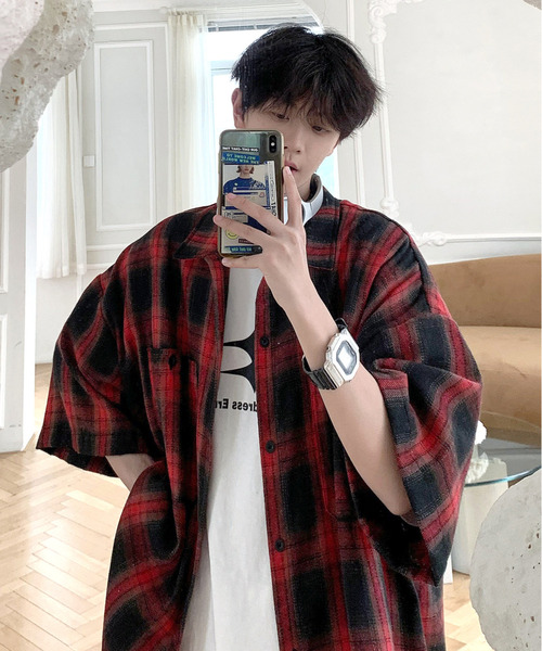 neos(ネオス)の「【neos -addictive design-】ビッグシルエット オンブレー チェック ハーフスリーブ シャツ(シャツ/ブラウス・メンズ・ブラック/レッド・MEDIUM/LARGE/X-LARGE)」の5枚目の写真