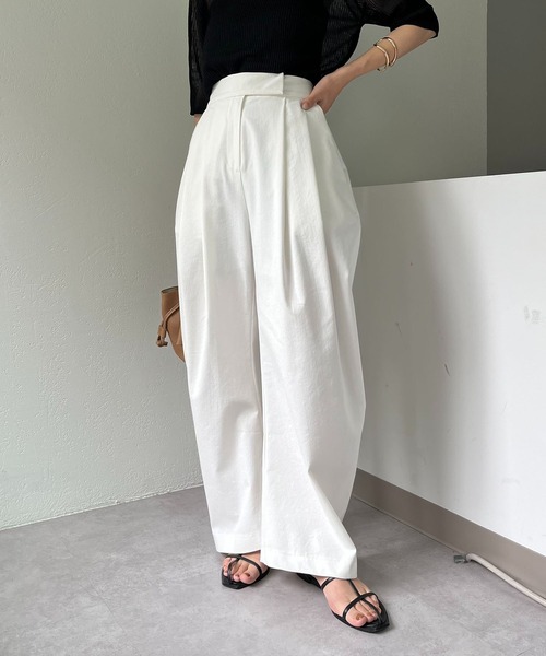 CAPRICIEUX LE'MAGE（カプリシューレマージュ）の「カーブパンツ（その他パンツ・レディース・ホワイト/ブラック・38/36）」の9枚目の写真