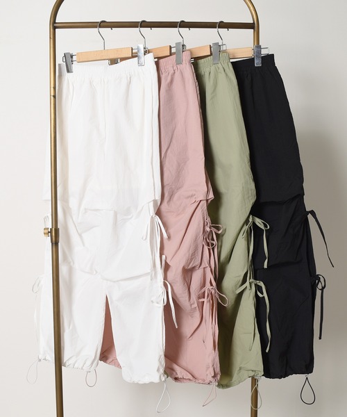 w closet（ダブルクローゼット）の「サイドリボンシャカシャカパンツ（その他パンツ・レディース・ピンク/オフホワイト/カーキ/ブラック/サックスブルー・FREE）」の11枚目の写真