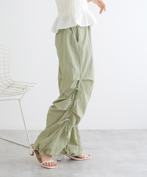 w closet（ダブルクローゼット）の「サイドリボンシャカシャカパンツ（その他パンツ・レディース・ピンク/オフホワイト/カーキ/ブラック/サックスブルー・FREE）」の20枚目の写真