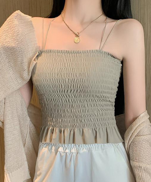 DAY CLOSET（デイ クローゼット）の「【カップ付き/パッド入れ替えOK】ダブルストラップ バッククロス シャーリング キャミソール レディース（キャミソール・レディース・ホワイト/ブラック/スモークピンク/グレー系その他・M）」の3枚目の写真