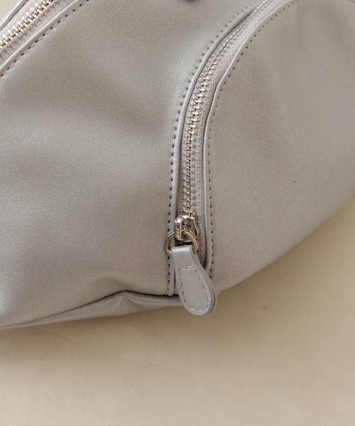 OLIVE des OLIVE(オリーブデオリーブ)の「ハートポーチ付ボディーバッグ 1032120030(ボディバッグ/ウエストポーチ・レディース・ブラック/シルバー/アイボリー・FREE)」の12枚目の写真