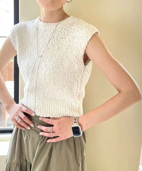 LOWRYS FARM(ローリーズファーム)の「ブークレベスト 968886(ベスト・レディース・ブラック/パープル/ホワイト・FREE)」の4枚目の写真