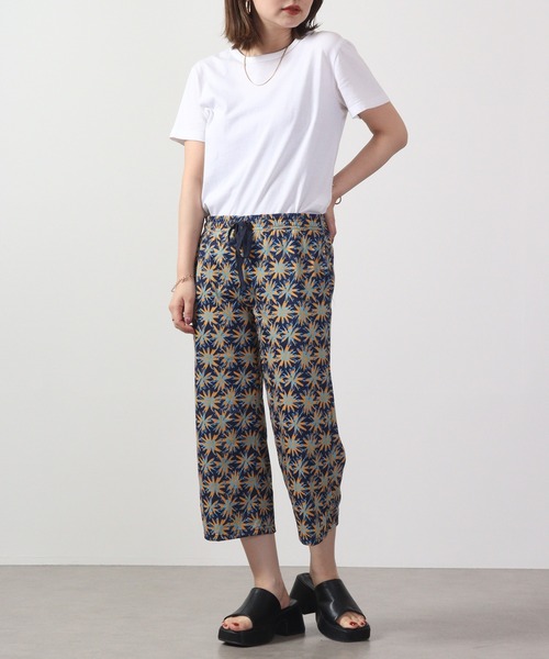 Ree&Mee（リーアンドミー）の「Ree&Mee ひんやり冷感加工 リラックス イージー パンツ 7分丈（ルームウェア/パジャマ・レディース・ベージュ系その他/ブルー系その他/レッド系その他/ホワイト系その他/ブラック系その他/ブラック系その他2/ブルー系その他2/ブルー系その他3・FREE）」の12枚目の写真