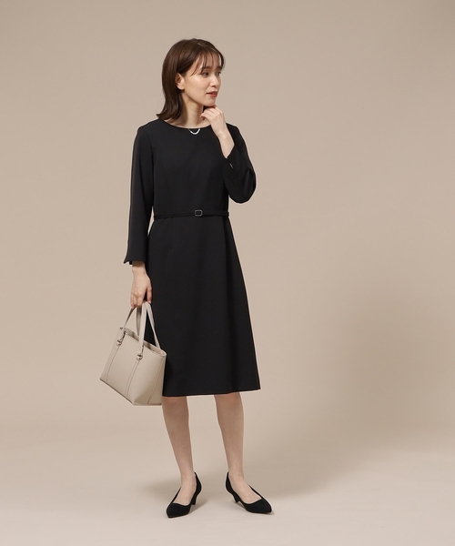 SHOO・LA・RUE（シューラルー）の「◆【洗える】ダブルクロスベルト付きワンピース（共布ベルト付き）【CIRCRIC】（ワンピース・レディース・ブルー系その他5/ベージュ系その他7/ブラック系3・05/02/04/03/01）」の5枚目の写真