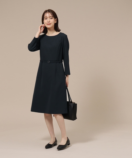 SHOO・LA・RUE（シューラルー）の「◆【洗える】ダブルクロスベルト付きワンピース（共布ベルト付き）【CIRCRIC】（ワンピース・レディース・ブルー系その他5/ベージュ系その他7/ブラック系3・05/02/04/03/01）」の18枚目の写真