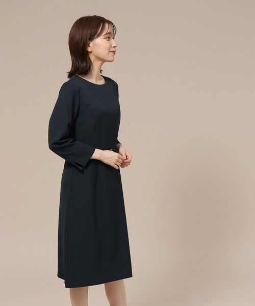 SHOO・LA・RUE（シューラルー）の「◆【洗える】ダブルクロスベルト付きワンピース（共布ベルト付き）【CIRCRIC】（ワンピース・レディース・ブルー系その他5/ベージュ系その他7/ブラック系3・05/02/04/03/01）」の21枚目の写真