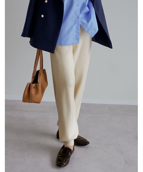 Re:EDIT（リエディ）の「[低身長サイズ有][洗濯機で洗える]ミラノリブニットジョガーパンツ（その他パンツ・レディース・アイボリー/ブラウン/チャコールグレー/ベージュ/ブラック・MEDIUM/AM/LARGE）」の18枚目の写真