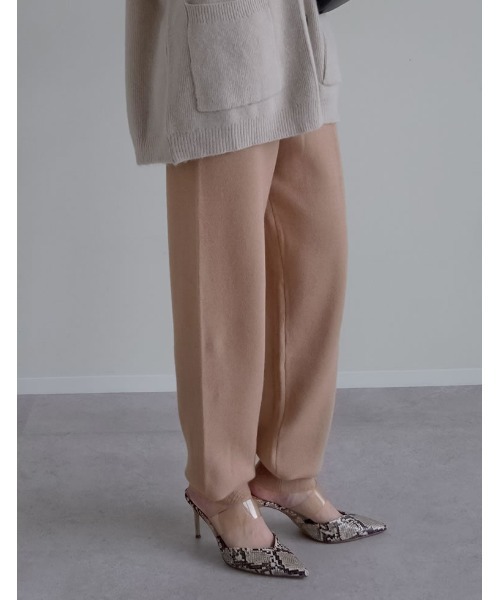 Re:EDIT（リエディ）の「[低身長サイズ有][洗濯機で洗える]ミラノリブニットジョガーパンツ（その他パンツ・レディース・アイボリー/ブラウン/チャコールグレー/ベージュ/ブラック・MEDIUM/AM/LARGE）」の21枚目の写真