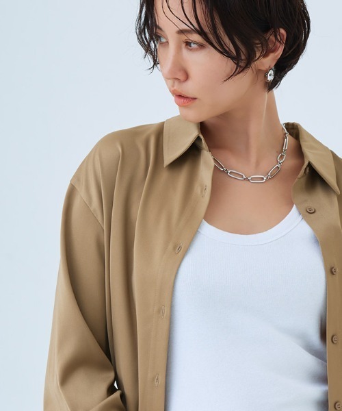 ラス RASW サテンベーシックシャツ （ベージュ） ラス RASW サテンベーシックシャツ （ベージュ） - ファッション