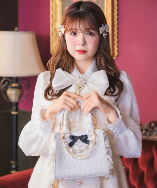 ROJITA(ロジータ)の「チャームリボンツイードバック(ハンドバッグ・レディース・ホワイト/ブラック/グレー/ピンク/ブルー・FREE)」の9枚目の写真