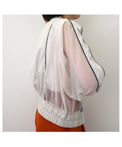 Miscere(ミスケーレ)の「☆ メッシュ 配色パイピング ブルゾン 31543A131(ブルゾン・レディース・ブラック/オフホワイト・FREE)」の12枚目の写真
