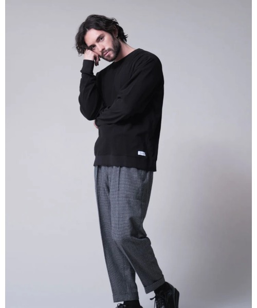 BANKS（バンクス）の「CREW/BANKS(バンクス)カジュアル無地スウェットトレーナー（スウェット・メンズ・グレー/ブラック・MEDIUM/LARGE/X-LARGE）」の5枚目の写真