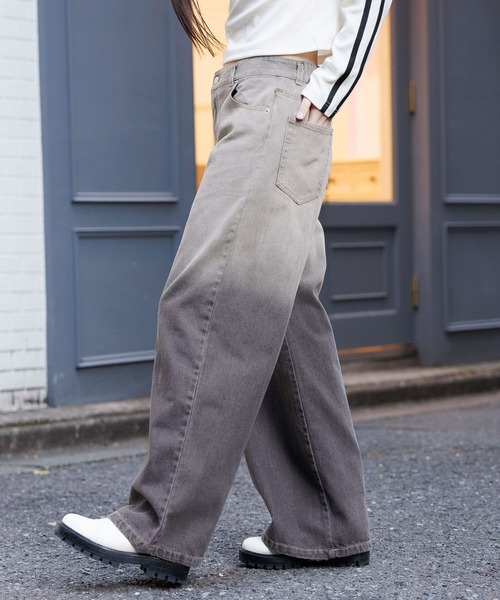 3.3 Field Trip （3.3フィールドトリップ）の「3.3 Field Trip／グラデカコウデニム 2990132（デニムパンツ・レディース・ブラック/ブルー・MEDIUM/LARGE）」の16枚目の写真