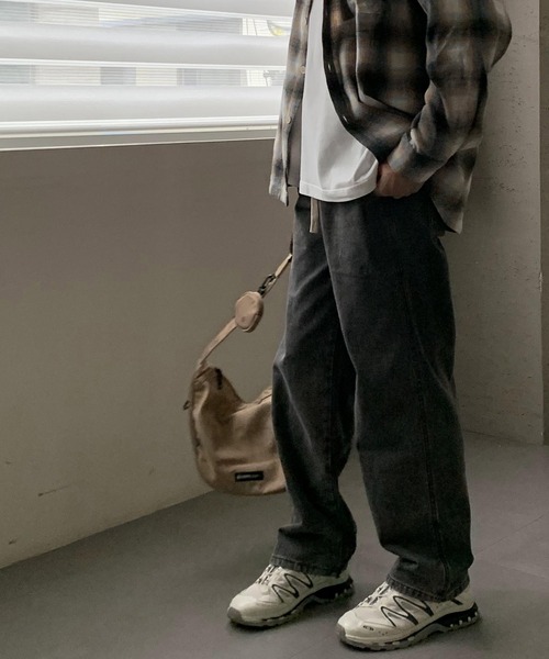 ARCADE（アーケード）の「イージー ルーズストレート デニムパンツ ジーンズ ビンテージウォッシュ -ARCADE Limited Line-（デニムパンツ・メンズ・ライトブルー/ブラック/サックスブルー/ブルー/グレー・M/L/XL）」の11枚目の写真