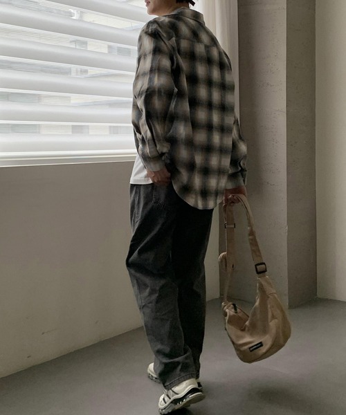 ARCADE（アーケード）の「イージー ルーズストレート デニムパンツ ジーンズ ビンテージウォッシュ -ARCADE Limited Line-（デニムパンツ・メンズ・ライトブルー/ブラック/サックスブルー/ブルー/グレー・M/L/XL）」の9枚目の写真