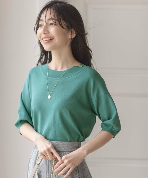 ANY SIS(エニィスィス)の「【接触冷感・UVケア】フロント切替 プルオーバー(ニット/セーター・レディース・ブラック系/ライトグレー系2/スカイブルー系/ダークグリーン系/ライトイエロー系/オレンジ系/ホワイト系2/ホワイト系・2)」の6枚目の写真