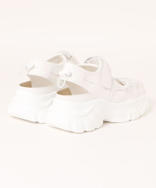 Realta（レアルタ）の「Realta(レアルタ)5cm厚底ソールレースアップメッシュスニーカーサンダル（サンダル・レディース・ブラック/ホワイト・M/L/LL/S）」の20枚目の写真