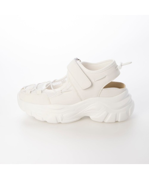 Realta（レアルタ）の「Realta(レアルタ)5cm厚底ソールレースアップメッシュスニーカーサンダル（サンダル・レディース・ブラック/ホワイト・M/L/LL/S）」の12枚目の写真