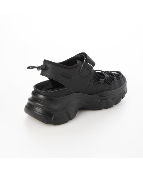 Realta（レアルタ）の「Realta(レアルタ)5cm厚底ソールレースアップメッシュスニーカーサンダル（サンダル・レディース・ブラック/ホワイト・M/L/LL/S）」の6枚目の写真