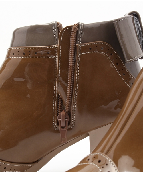 あしながおじさん（アシナガオジサン）の「〈あしながおじさん〉 バックリボン付エナメルブーティ（レインシューズ・レディース・グレイッシュベージュ/ピンク/ブラック・24.0cm/24.5cm/23.0cm/23.5cm/22.5cm）」の11枚目の写真