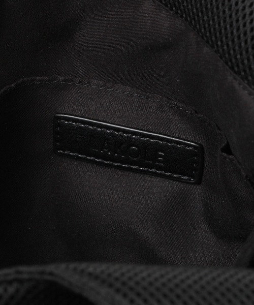 LAKOLE（ラコレ）の「メッシュギャザートートバッグ / 109586（ショルダーバッグ・レディース・ライトグレー/ブラック/オフホワイト・FREE）」の12枚目の写真