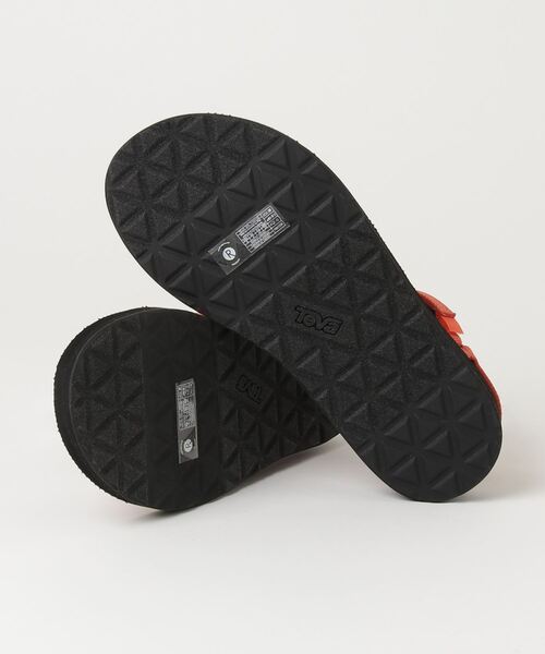 Teva（テバ）の「テバ Teva オリジナル ユニバーサル スリム_Original Universal Slim（サンダル・レディース・オレンジ・24.0cm/25.0cm/23.0cm）」の2枚目の写真