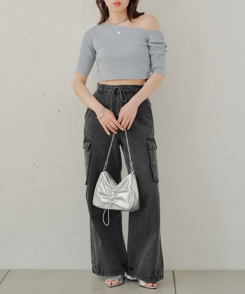 Chico(チコ)の「5分袖ワンショルラメニット(ニット/セーター・レディース・ホワイト/ブラック/ライトベージュ/ブルー・FREE)」の19枚目の写真