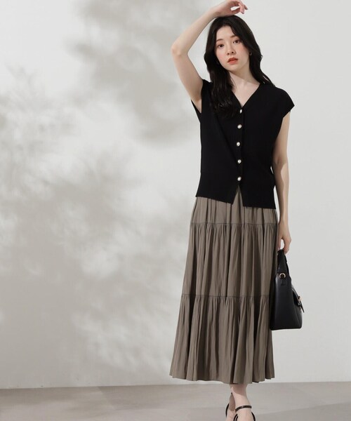 PROPORTION BODY DRESSING(プロポーションボディドレッシング)の「金ボタン付きニットベスト / 1214170511(ニット/セーター・レディース・ピンク/ブルー/ブラック・FREE)」の5枚目の写真