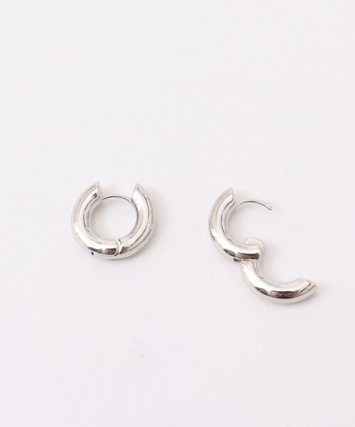 NOLLEY’S（ノーリーズ）の「フープピアス（ピアス（両耳用）・レディース・シルバー/ゴールド・FREE）」の11枚目の写真