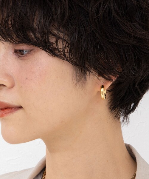 NOLLEY’S（ノーリーズ）の「フープピアス（ピアス（両耳用）・レディース・シルバー/ゴールド・FREE）」の6枚目の写真