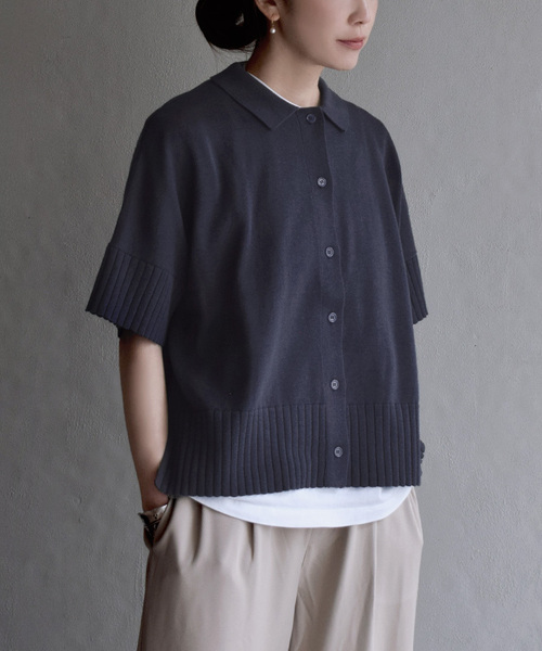 apartment department(アパートメントデパートメント)の「ドロップショルダー ニットシャツ(ポロシャツ・レディース・アイボリー/チャコール/ネイビー/ブラウン・M)」の1枚目の写真