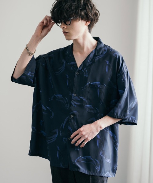 Rocky Monroe(ロッキーモンロー)の「ビッグシルエット総柄オープンカラーアロハシャツ(シャツ/ブラウス・メンズ・ネイビー/ブラック系/ホワイト系4/ダークブラウン/ホワイト系3/ホワイト系5/ホワイト系/ホワイト系1/ホワイト系2/ブルーグリーン/ブラウン/ホワイト/ブラック系1/ホワイト系6/レオパード/ベージュ/ターコイズブルー・M/L/XL)」の14枚目の写真