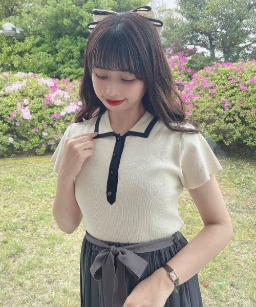 an another angelus（アンアナザーアンジェラス）の「配色ライン衿ニットポロ/ananotherangelus（ポロシャツ・レディース・ブラック/アイボリー/ライトピンク・FREE）」の10枚目の写真