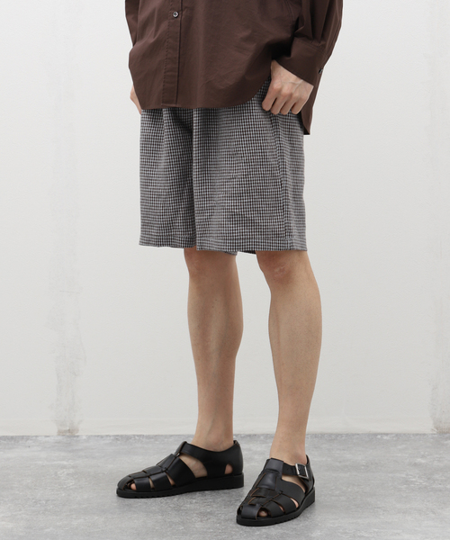 EDIFICE LA BOUCLE（エディフィスラブークル）の「LA BOUCLE (ラブークル) French Linen ショーツ（その他パンツ・メンズ・ブラウン/サックスブルー・3/2）」の4枚目の写真