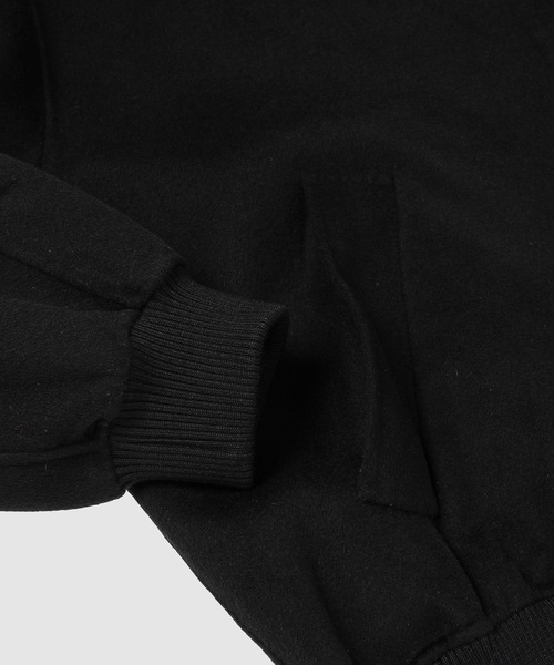 JW Anderson（ジェイダブリューアンダーソン）の「ブルゾン（ブルゾン・メンズ・ブラック・S/M）」の5枚目の写真
