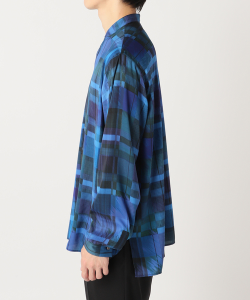 EDIFICE（エディフィス）の「DEVEAUX(デボー) パターン バンドカラープルオーバーシャツ（シャツ/ブラウス・メンズ・ブルー/ブラック/チャコールグレー・MEDIUM/SMALL/LARGE）」の8枚目の写真
