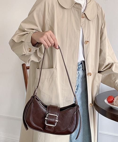 LAFFMO（ラフモ）の「ショルダーバッグ（ショルダーバッグ・レディース・ブラック/ブルー/アイボリー/ネイビー/ブラウン/シルバー・F）」の4枚目の写真