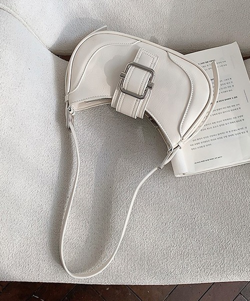 LAFFMO（ラフモ）の「ショルダーバッグ（ショルダーバッグ・レディース・ブラック/ブルー/アイボリー/ネイビー/ブラウン/シルバー・F）」の9枚目の写真