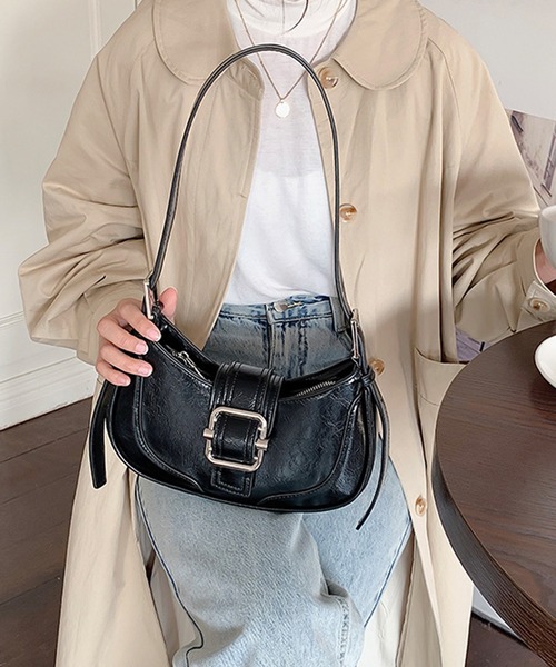 LAFFMO（ラフモ）の「ショルダーバッグ（ショルダーバッグ・レディース・ブラック/ブルー/アイボリー/ネイビー/ブラウン/シルバー・F）」の16枚目の写真