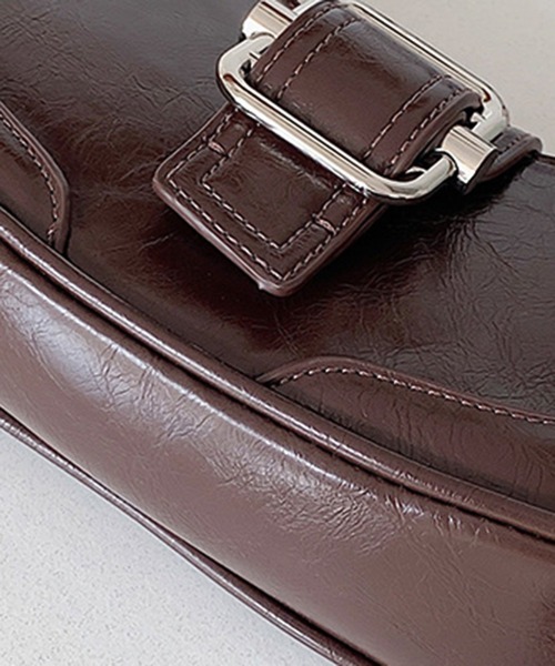 LAFFMO（ラフモ）の「ショルダーバッグ（ショルダーバッグ・レディース・ブラック/ブルー/アイボリー/ネイビー/ブラウン/シルバー・F）」の18枚目の写真